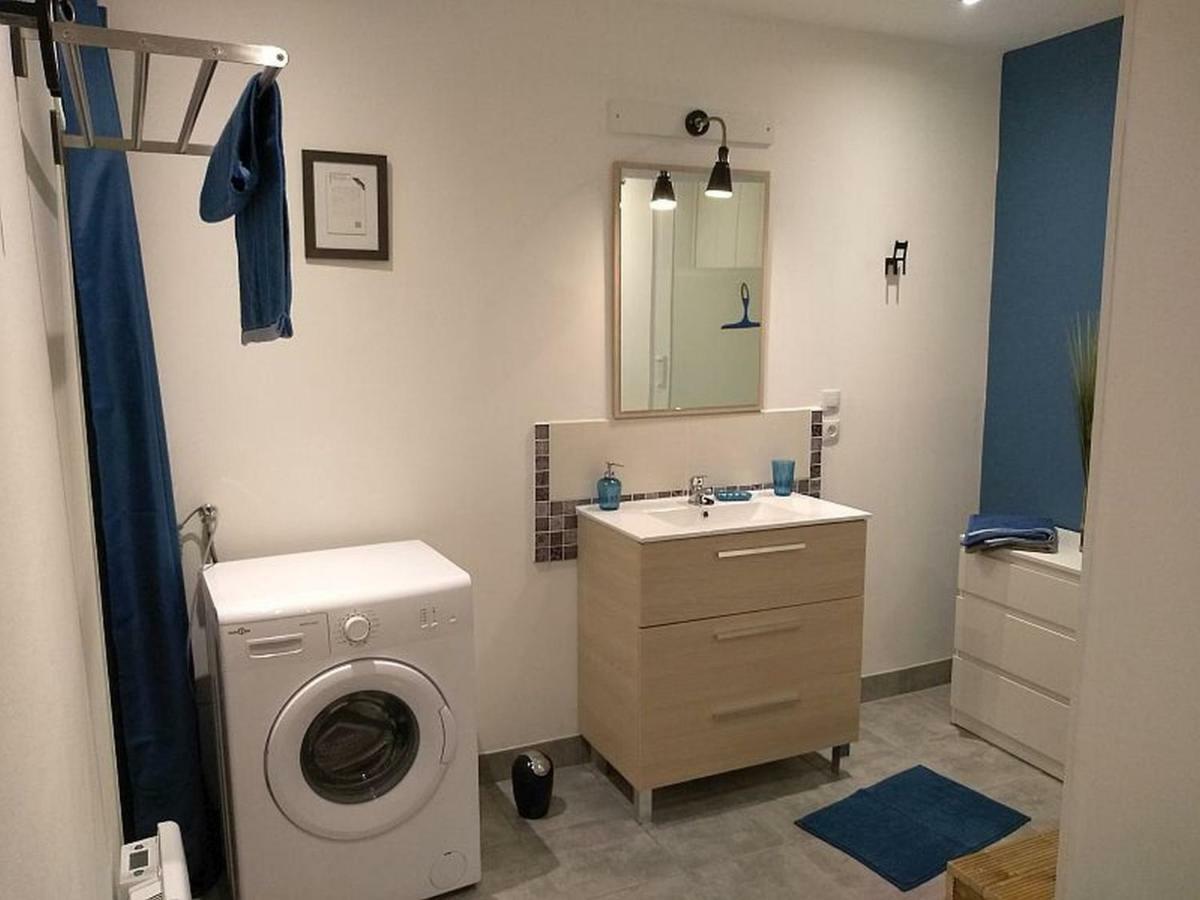 Joli Petit Logement En Centre Ville De Brioude Exterior photo